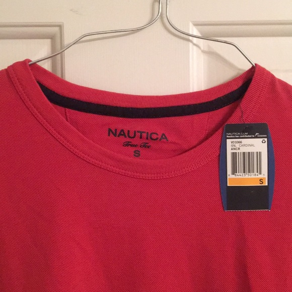 Men’s Nautica Shirt - Picture 2 of 2